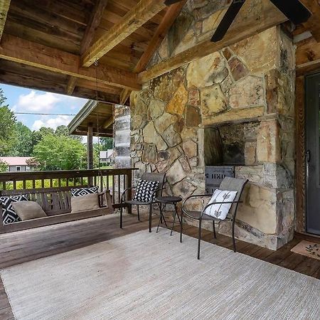 Rustic Cabin, Dock, Firepit, Kayaks & Games Winchester Exterior photo